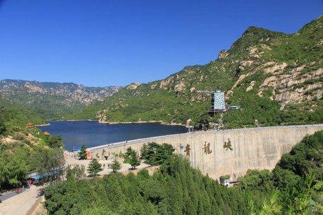 迎国庆拾级而上 赞盛世共筑梦想